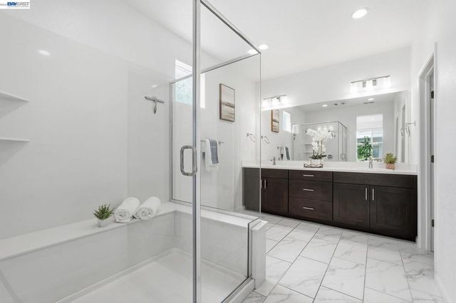 5526 Silver Way, Dublin, CA 94568
