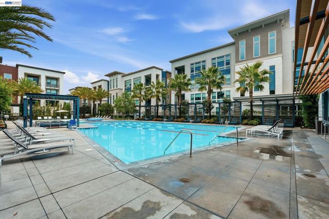 5526 Silver Way, Dublin, CA 94568