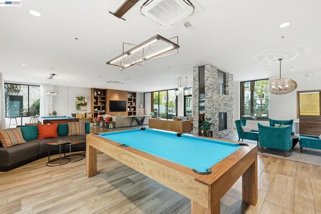 5526 Silver Way, Dublin, CA 94568