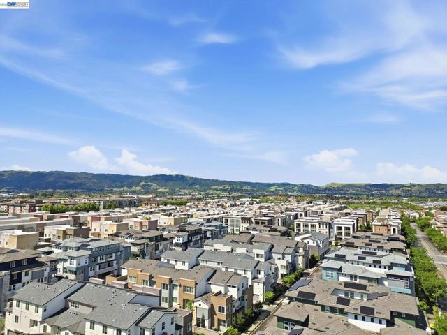 5526 Silver Way, Dublin, CA 94568