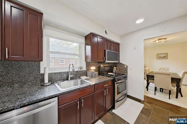 151 E Palisade 6D, Englewood, NJ 07631