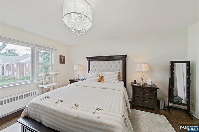 151 E Palisade 6D, Englewood, NJ 07631