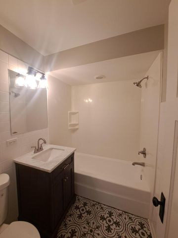 14407 Beacon Avenue, Orland Park, IL 60462