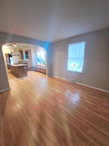 14407 Beacon Avenue, Orland Park, IL 60462