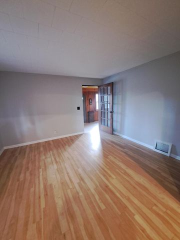 14407 Beacon Avenue, Orland Park, IL 60462