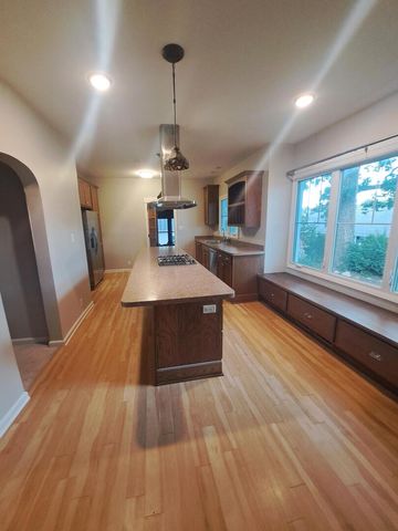14407 Beacon Avenue, Orland Park, IL 60462