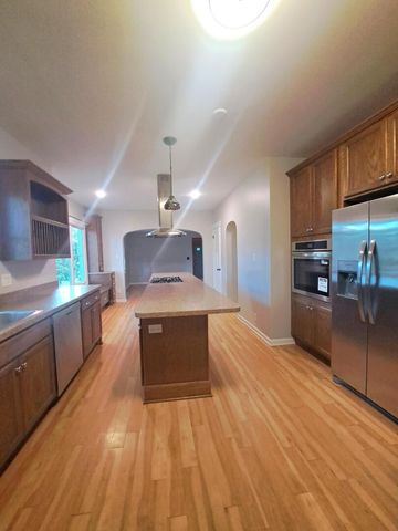 14407 Beacon Avenue, Orland Park, IL 60462
