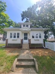 14407 Beacon Avenue, Orland Park, IL 60462