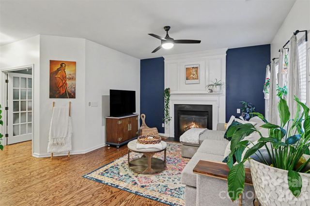 6715 Tanners Creek Drive, Huntersville, NC 28078