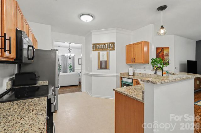 6715 Tanners Creek Drive, Huntersville, NC 28078