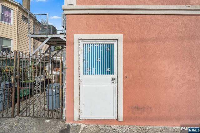 465 Union Avenue, Paterson, NJ 07522