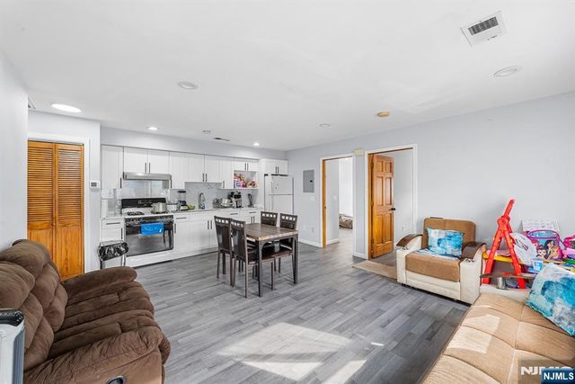 465 Union Avenue, Paterson, NJ 07522