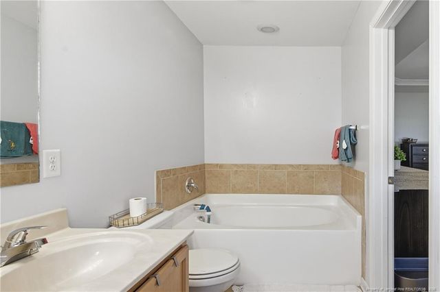 86 Bluebonnet Oak Court, Bunnlevel, NC 28323