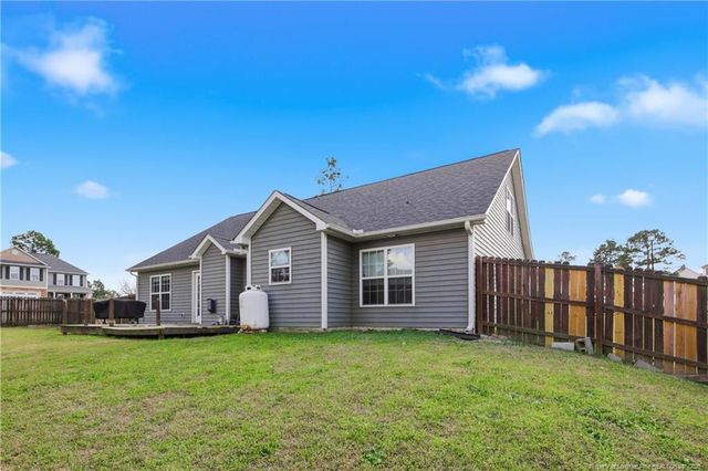 86 Bluebonnet Oak Court, Bunnlevel, NC 28323