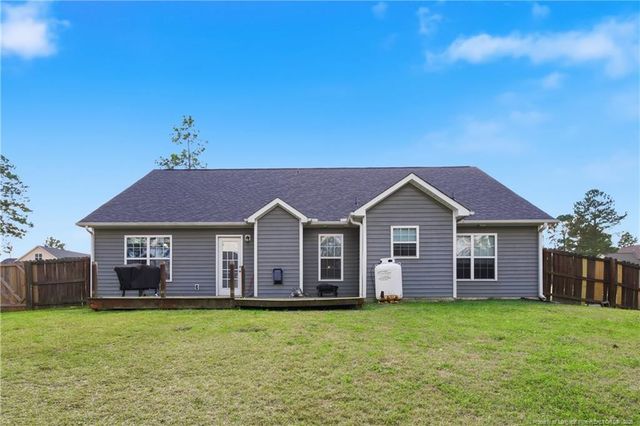 86 Bluebonnet Oak Court, Bunnlevel, NC 28323