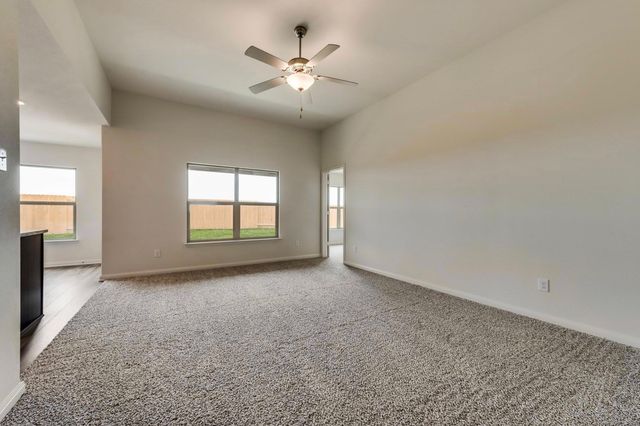 254 Shaw Creek Boulevard, Ferris, TX 75125
