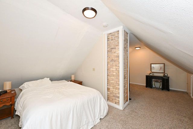 20516 Good Hope ROAD, Lannon, WI 53046