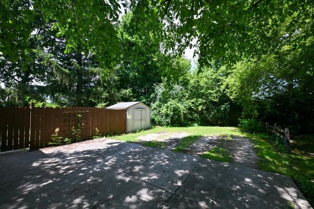 20516 Good Hope ROAD, Lannon, WI 53046