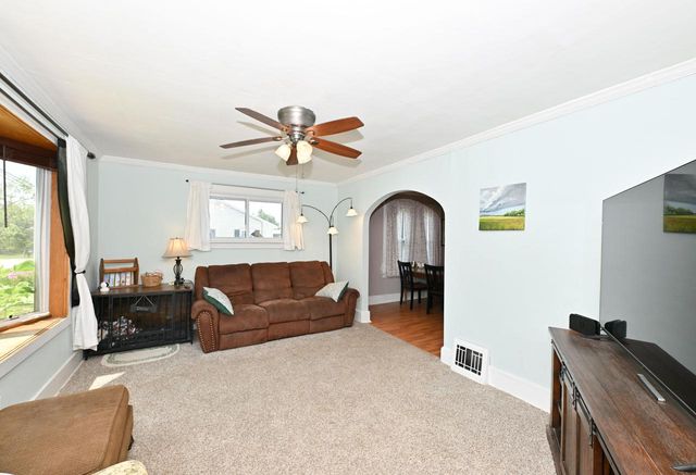 20516 Good Hope ROAD, Lannon, WI 53046