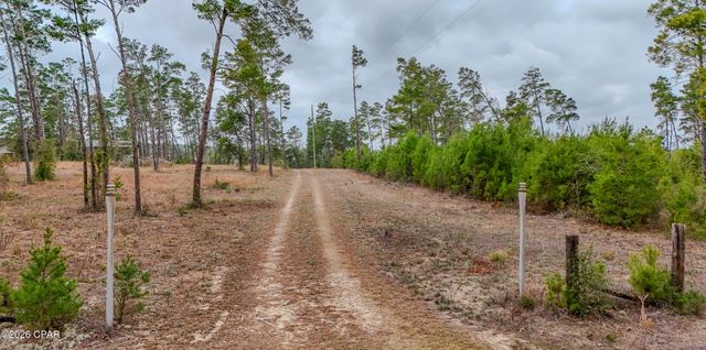 4888 Long Lake Ridge Drive, Chipley, FL 32428