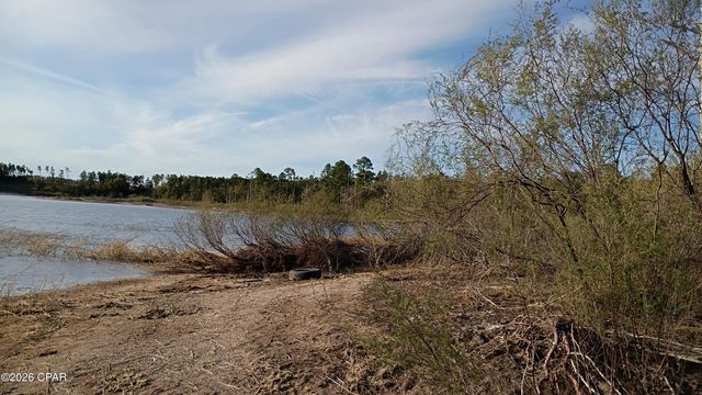 4888 Long Lake Ridge Drive, Chipley, FL 32428