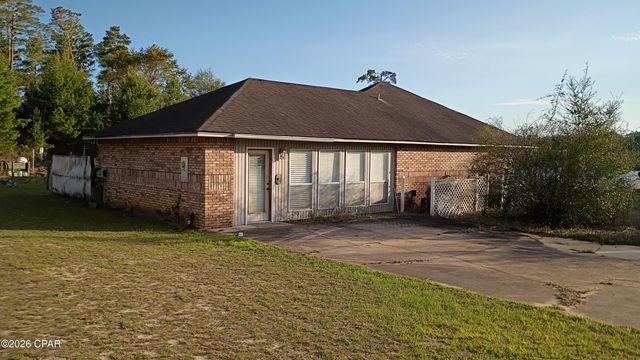 4888 Long Lake Ridge Drive, Chipley, FL 32428