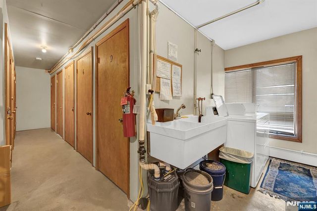 61 Eastern Way 3, Rutherford, NJ 07070