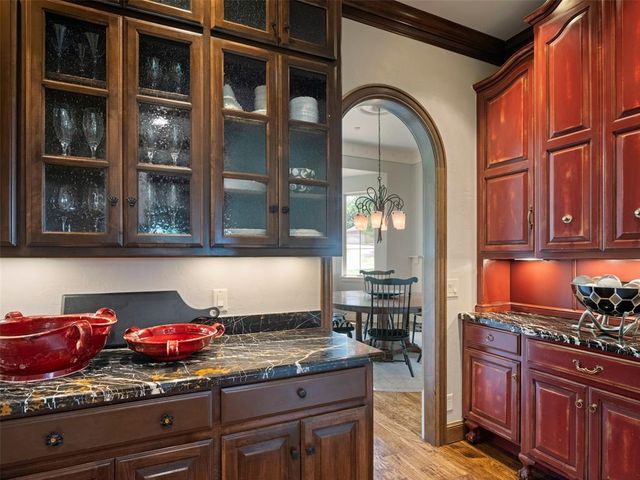 3325 Winding Creek Circle, Edmond, OK 73034