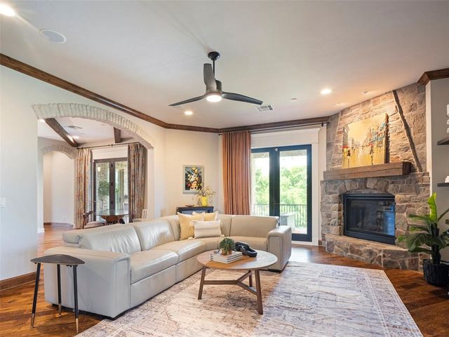 3325 Winding Creek Circle, Edmond, OK 73034