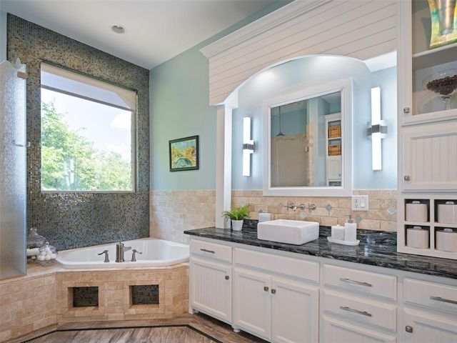 3325 Winding Creek Circle, Edmond, OK 73034