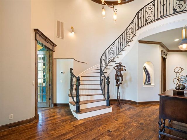 3325 Winding Creek Circle, Edmond, OK 73034