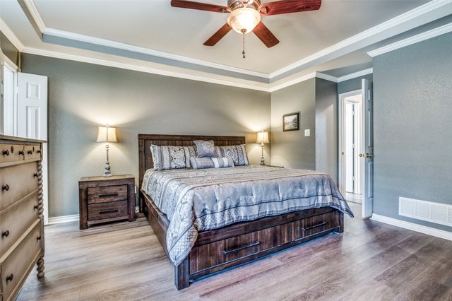 646 Rickey Canyon Avenue, Desoto, TX 75115