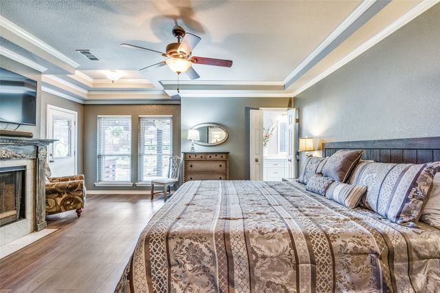 646 Rickey Canyon Avenue, Desoto, TX 75115