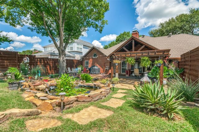 646 Rickey Canyon Avenue, Desoto, TX 75115