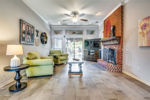 646 Rickey Canyon Avenue, Desoto, TX 75115