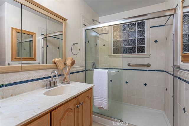 405 N Brighton, Burbank, CA 91506