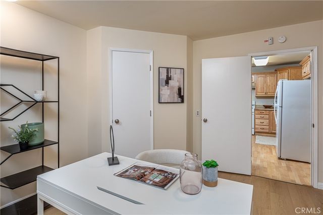 405 N Brighton, Burbank, CA 91506