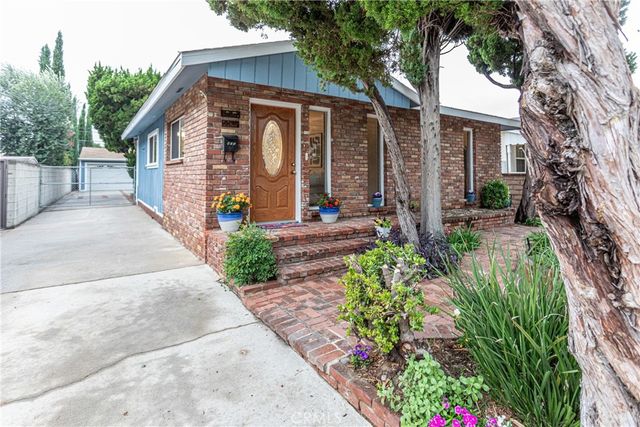 405 N Brighton, Burbank, CA 91506