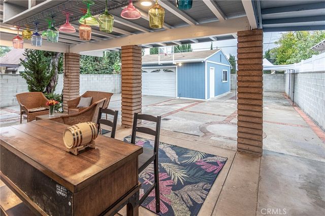 405 N Brighton, Burbank, CA 91506