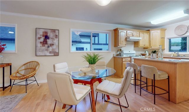 405 N Brighton, Burbank, CA 91506