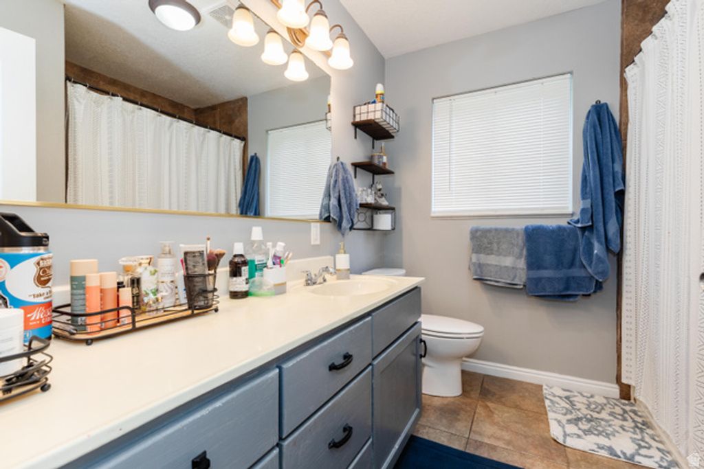 Image 16 of property listing at 220 S 425 W, Providence, UT 84332