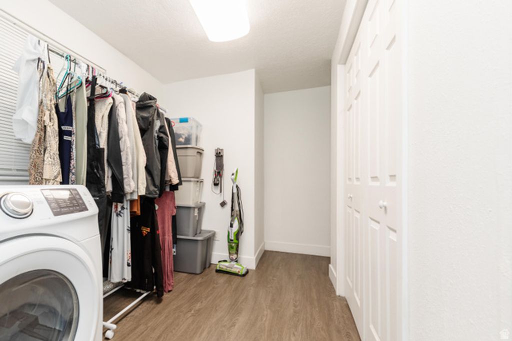 Image 27 of property listing at 220 S 425 W, Providence, UT 84332