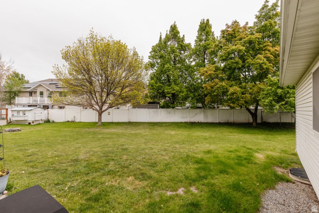 Image 30 of property listing at 220 S 425 W, Providence, UT 84332