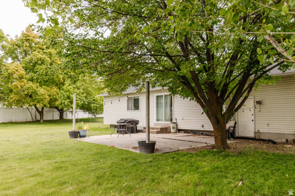 Image 36 of property listing at 220 S 425 W, Providence, UT 84332