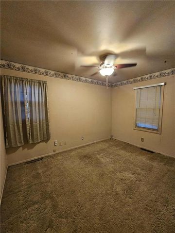 7334 NE 51st Street, Kansas City, MO 64119