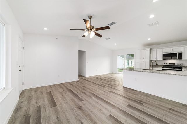 691 NE 130TH COURT, Silver Springs, FL 34488