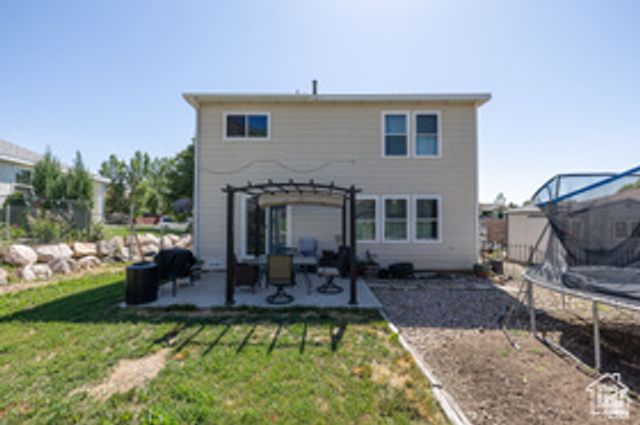1250 N LEWIS PEAK DR, Ogden, UT 84404