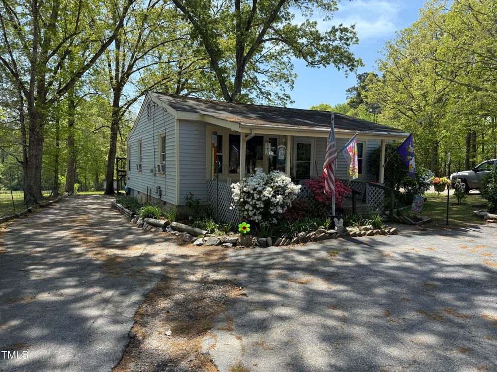 5138 Nc 56, Franklinton, NC 27525