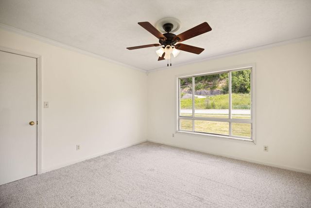 1176 Parkway Drive, Salyersville, KY 41465