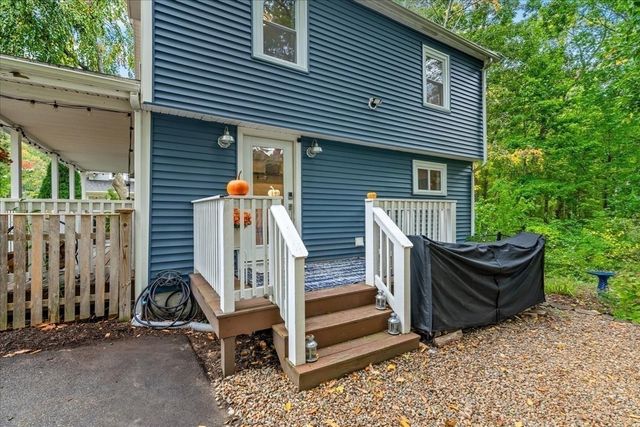 101 Booth Hill Rd, Scituate, MA 02066